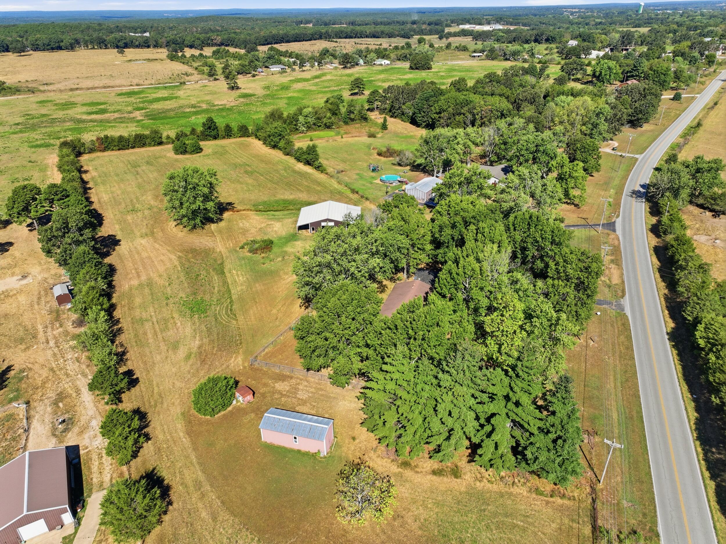 11755 State Rte 137 Licking, MO 65542 - Photo 14 of 39 dji_0868
