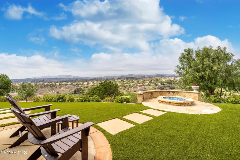 6717 Aspen Hills Drive Moorpark, CA 93021 - Photo 40 of 44 a view of a big yard with furniture