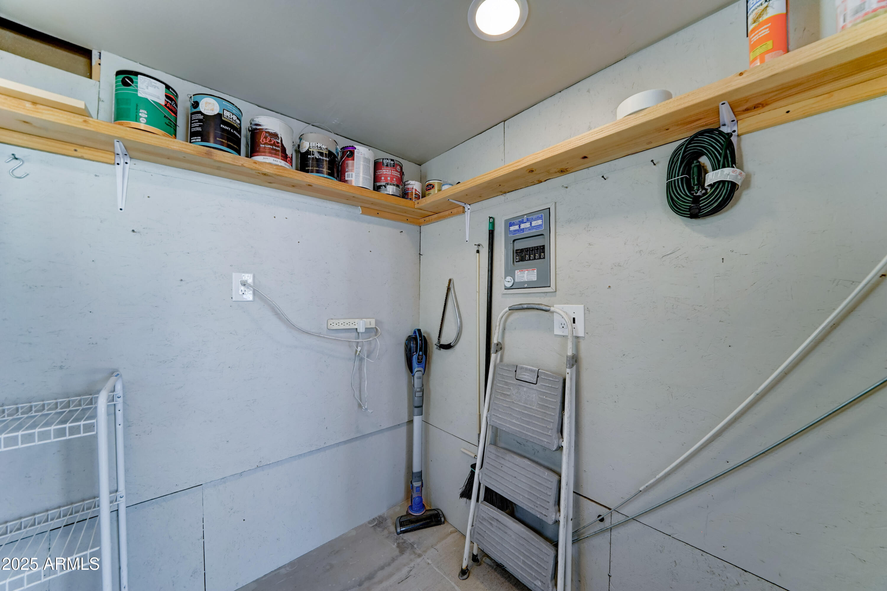 111 South Greenfield Road, Unit 244 Mesa, AZ 85206 - Photo 18 of 29 storage has A-C and electrical