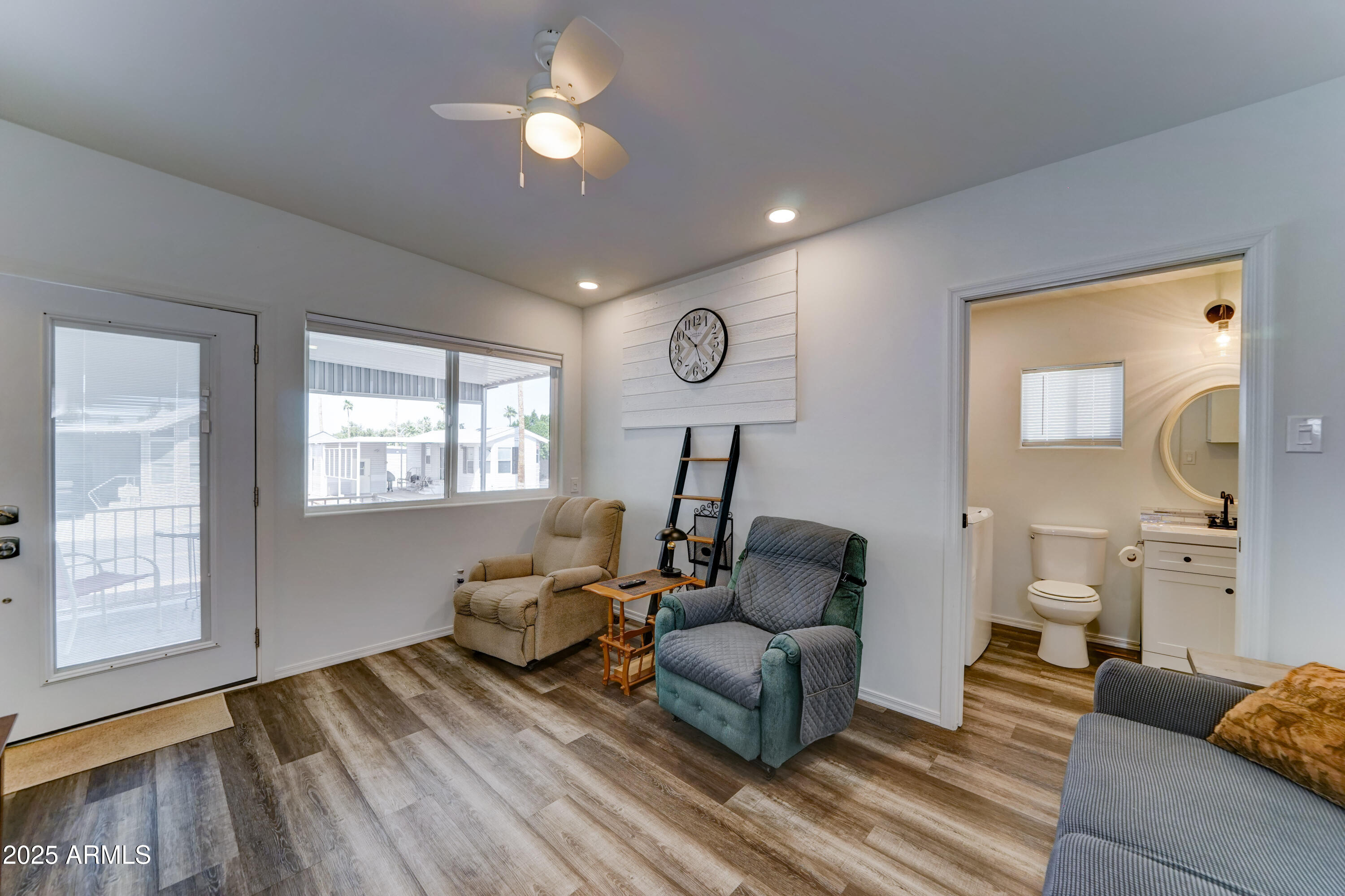 111 South Greenfield Road, Unit 244 Mesa, AZ 85206 - Photo 6 of 29 .5 bath and laundry off AZ room