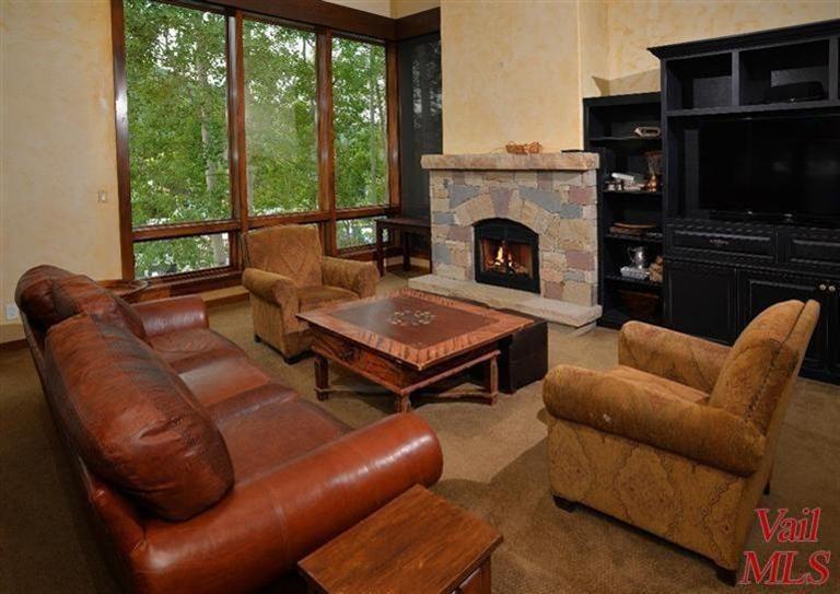 Spacious living room with gas fireplace