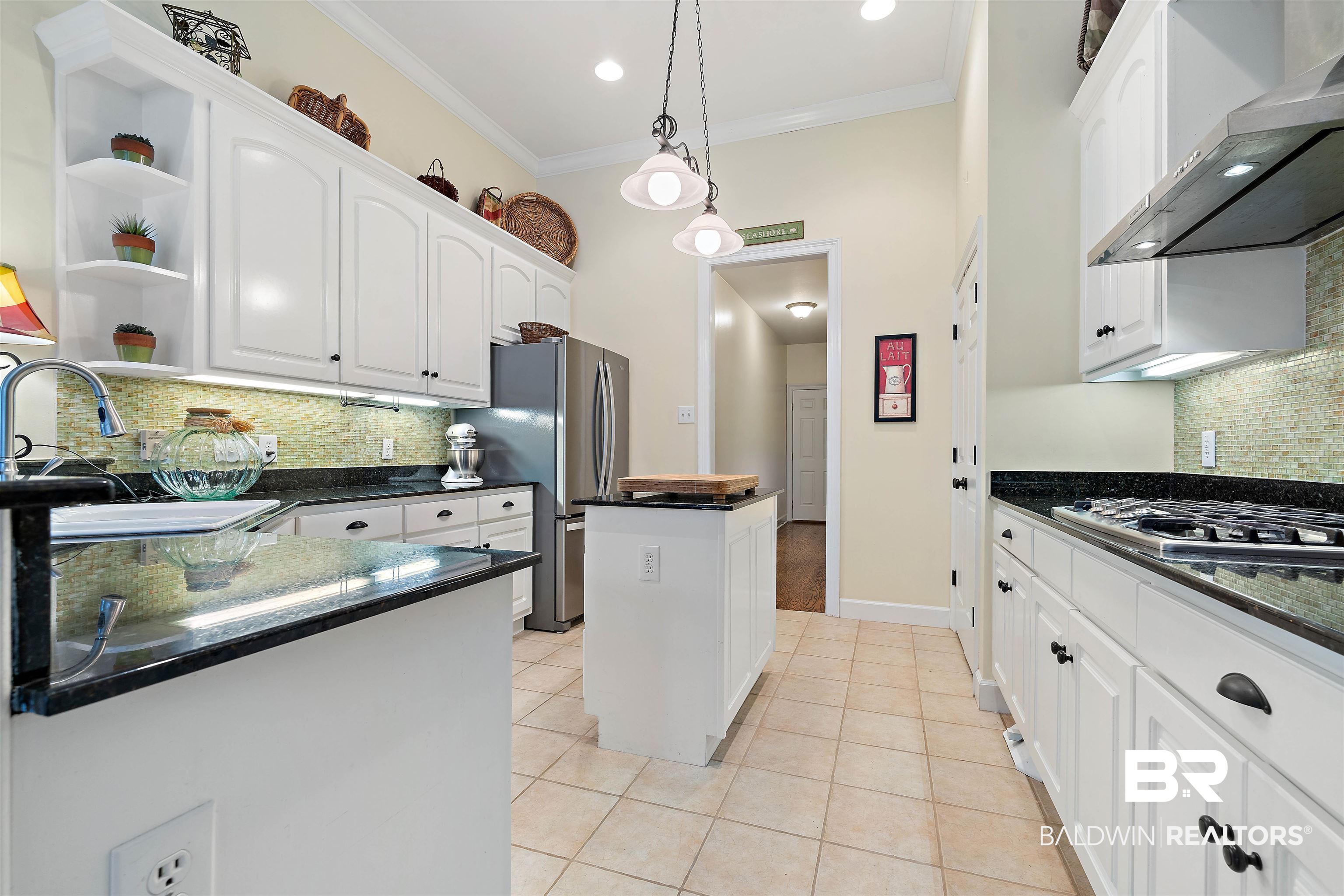 30355 Crepe Myrtle Court Daphne, AL 36527 - Photo 8 of 33 Kitchen with Stainless Ap