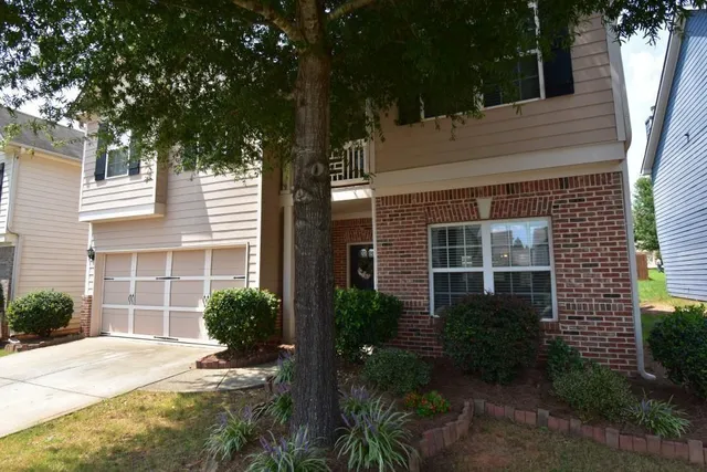 $2,050 | 5691 Apple Grove Road Northeast, Buford, GA 30519