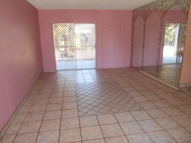 22651 Southwest 64th Way Boca Raton, FL 33428 - Photo 3 of 13 LIVING ROOM