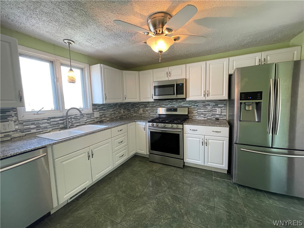 16 West Klein Road Amherst, NY 14221 - Photo 5 of 20