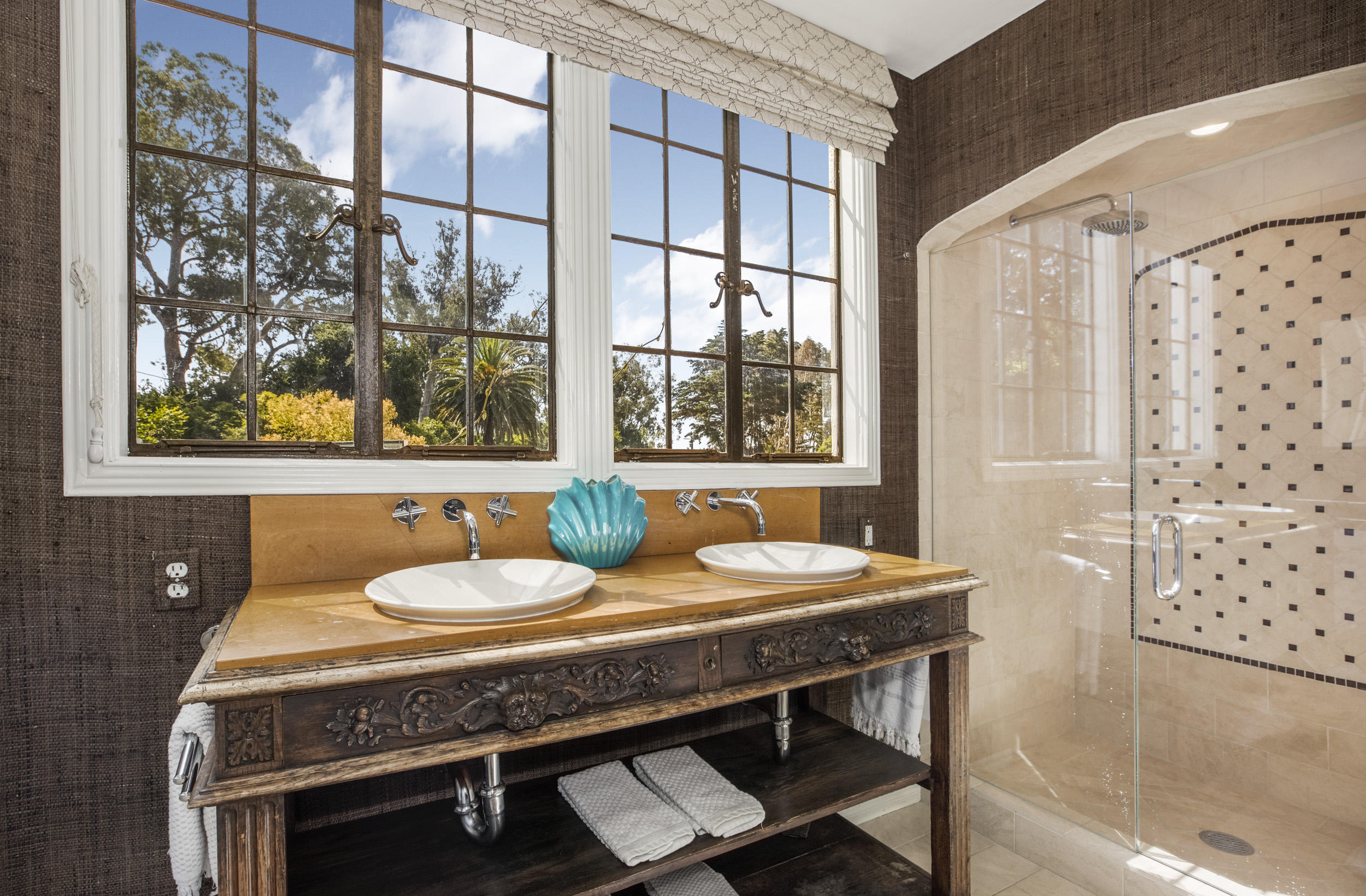 165 Middle Road Santa Barbara, CA 93108 - Photo 22 of 38 a dining room with furniture and window