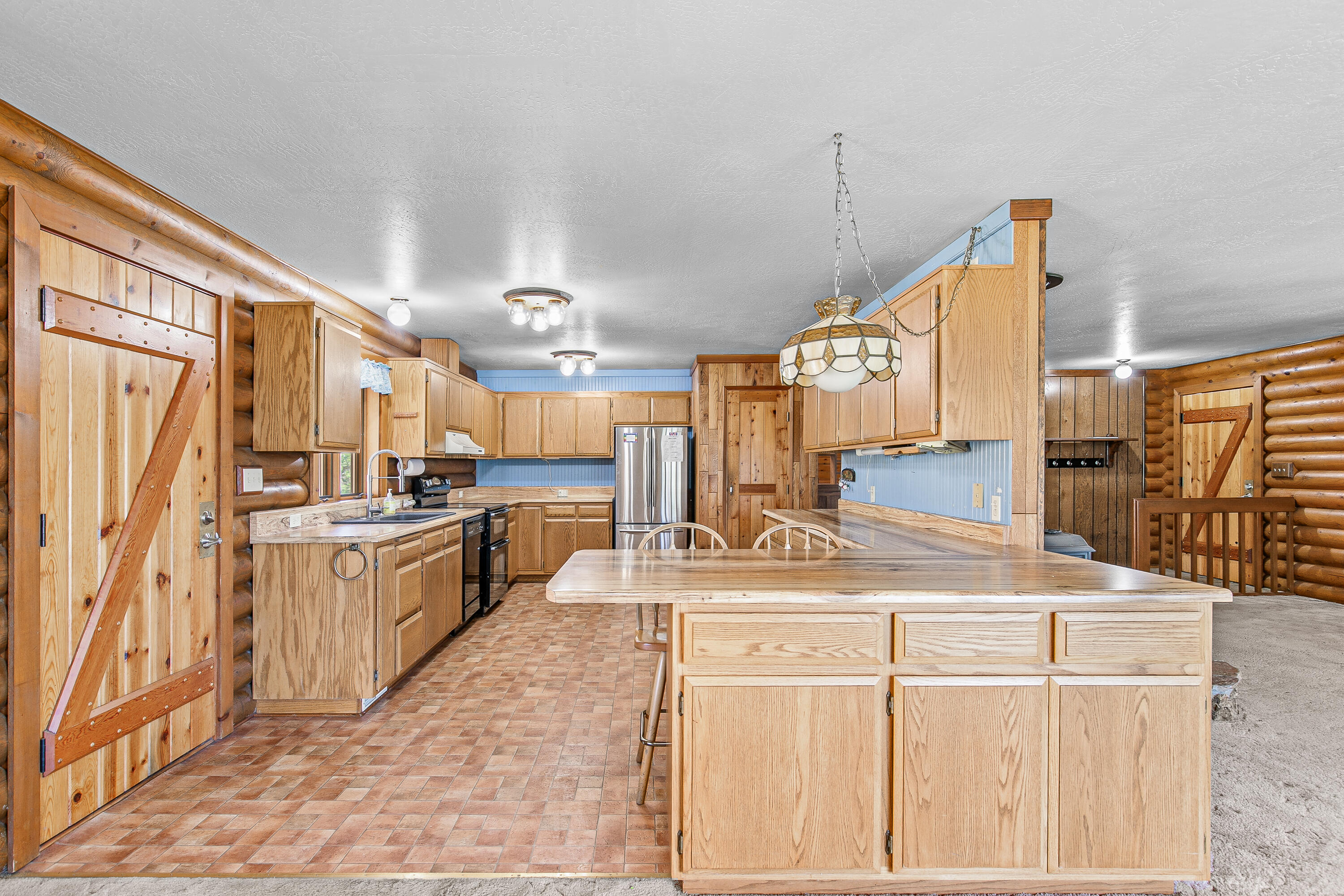 11597 Corp Ranch Road Ashland, OR 97520 - Photo 13 of 57 9R9A4443