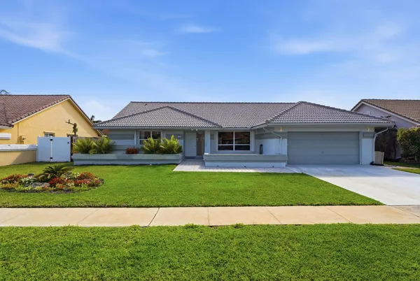 $4,200 | 9284 Laurel Green Drive, Boynton Beach, FL 33437