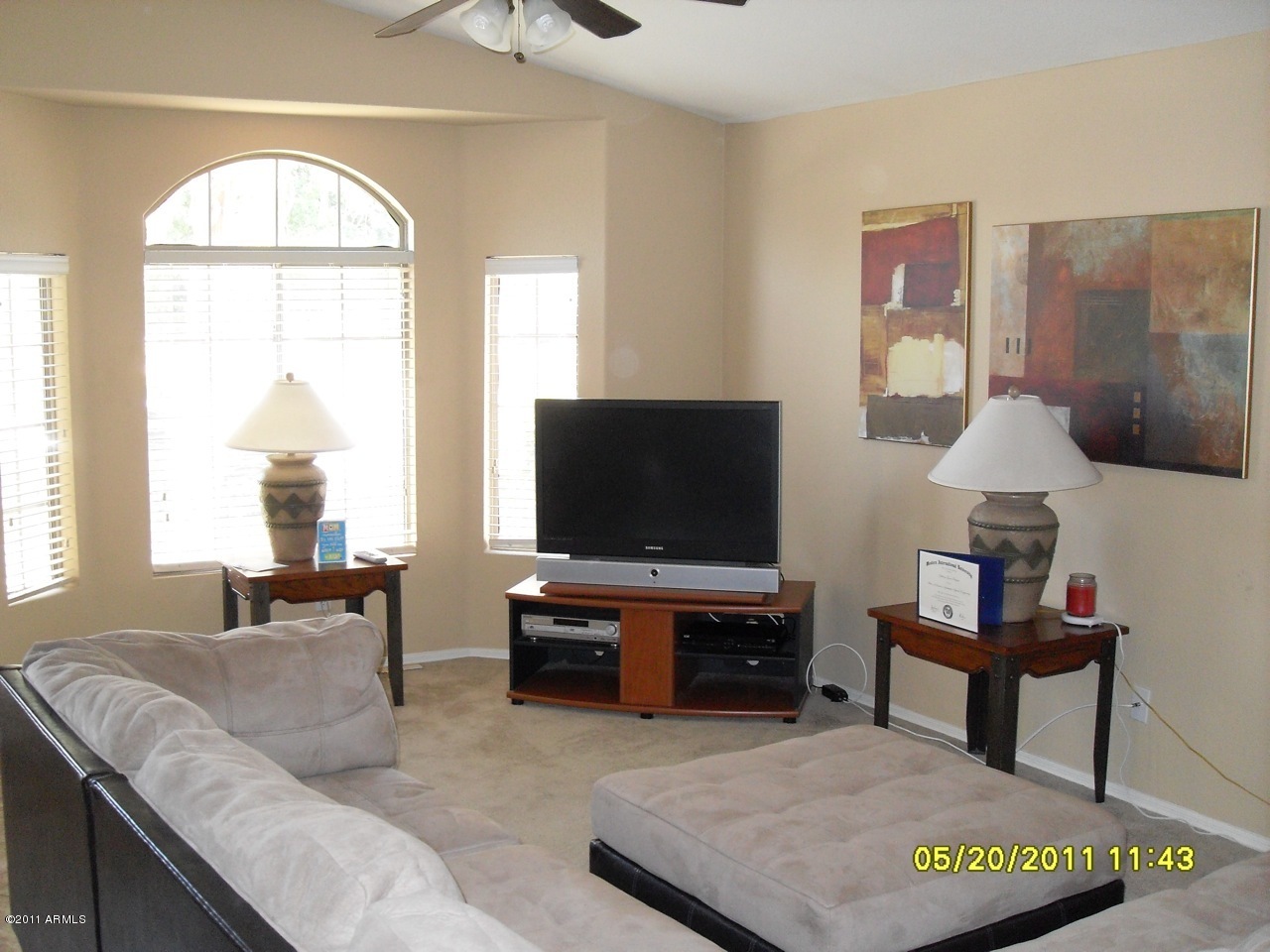 2218 West Carson Road Phoenix, AZ 85041 - Photo 2 of 12 1