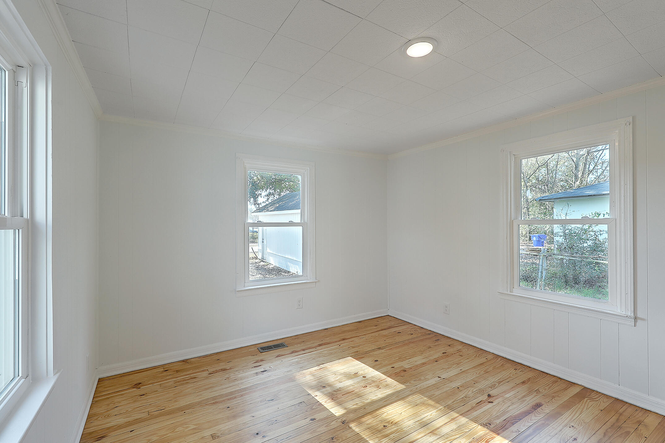 2620 Ranger Drive North Charleston, SC 29405 - Photo 13 of 22