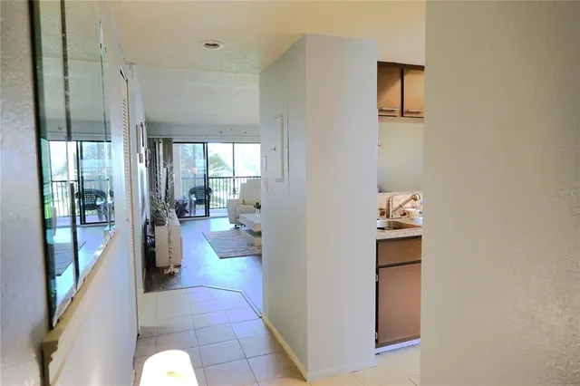 $119,000 | 1999 Kings Highway, Unit 16B, Punta Gorda, FL 33980