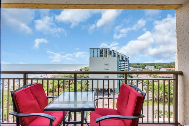 $172,000 | 6900 North Ocean Boulevard, Unit 707, Myrtle Beach, SC 29572