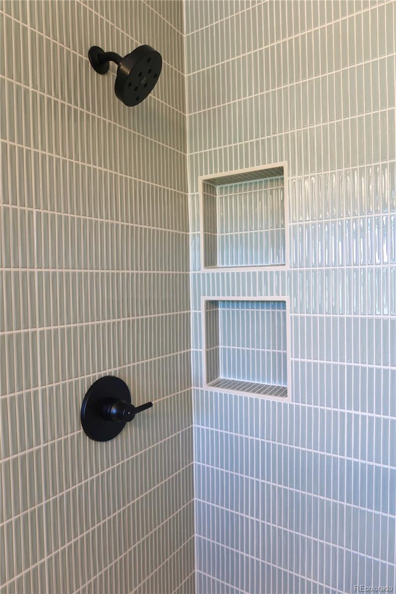 5198 Rob Way Arvada, CO 80002 - Photo 14 of 19 Gallery Image 14