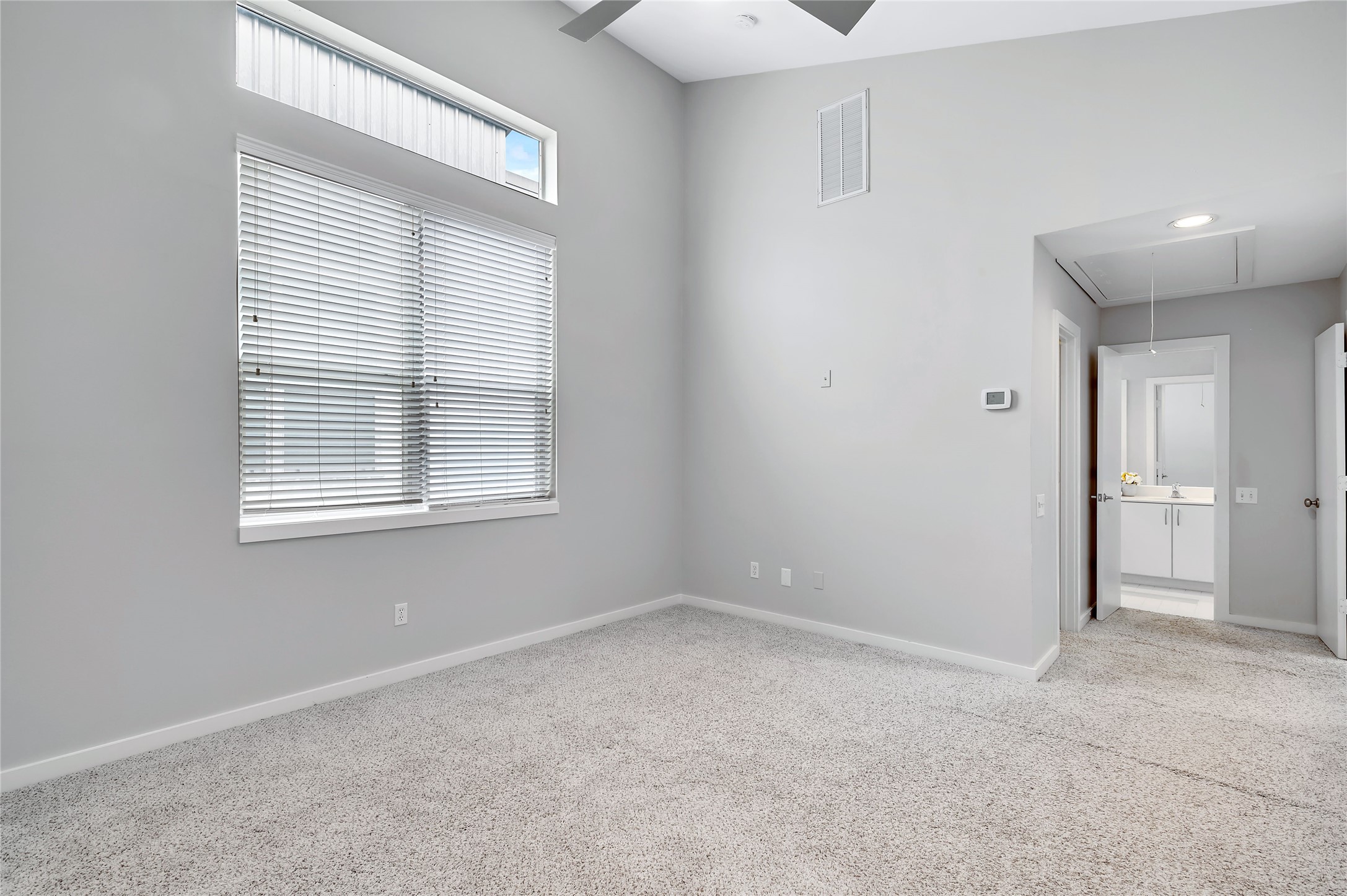 2605 Calumet Street, Unit 34 Houston, TX 77004 - Photo 27 of 37 a view of an empty room with a window