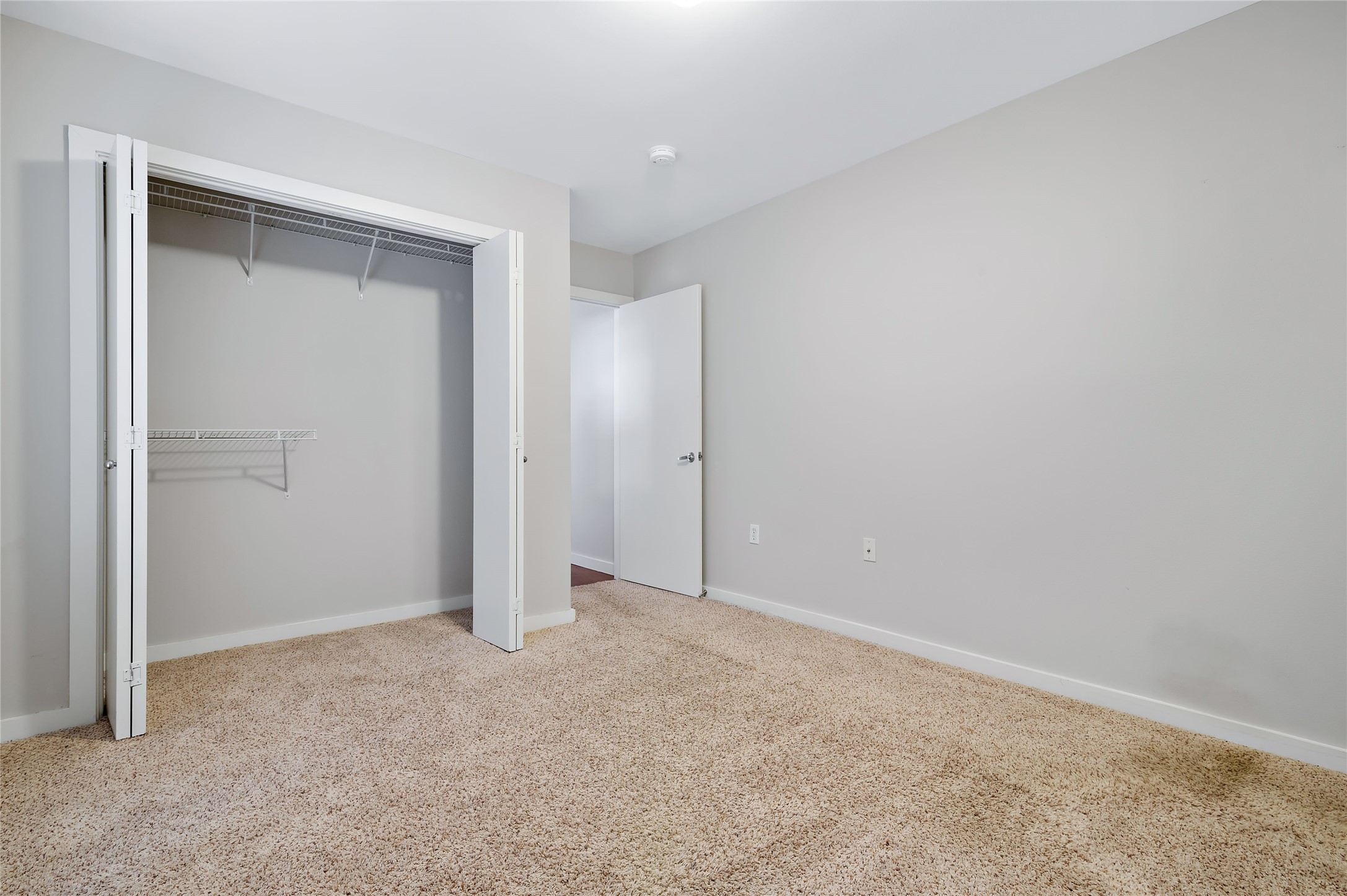 2605 Calumet Street, Unit 34 Houston, TX 77004 - Photo 9 of 37 a view of an empty room