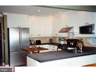 389 Terhune Road Princeton, NJ 08540 - Photo 3 of 4