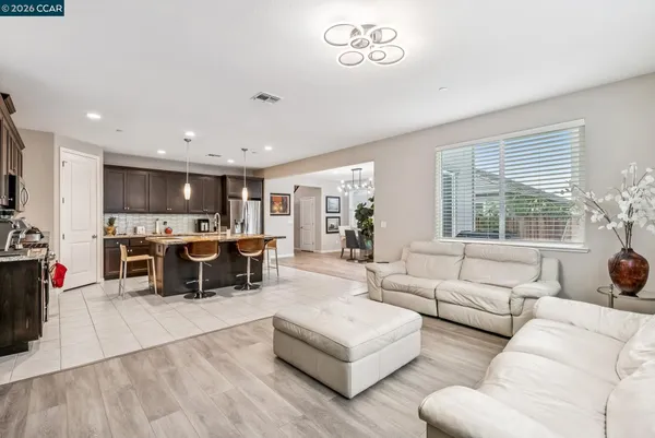 $850,000 | 813 Stickney Way, Oakley, CA 94561