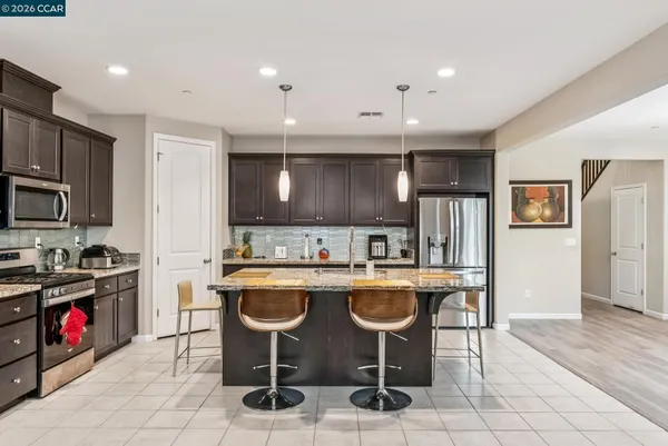 $850,000 | 813 Stickney Way, Oakley, CA 94561