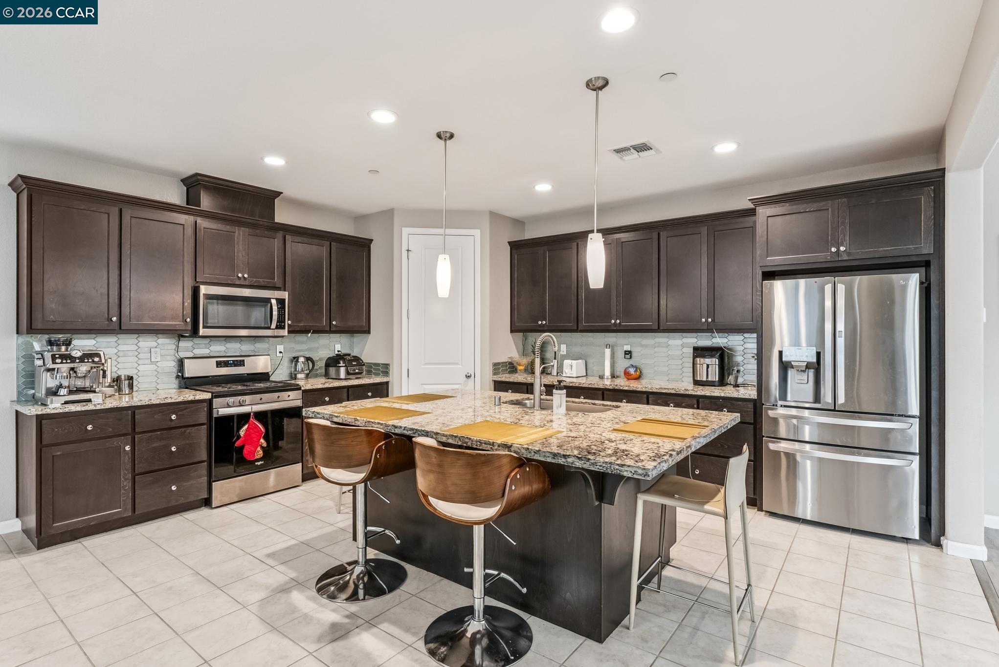 813 Stickney Way Oakley, CA 94561 - Photo 9 of 47