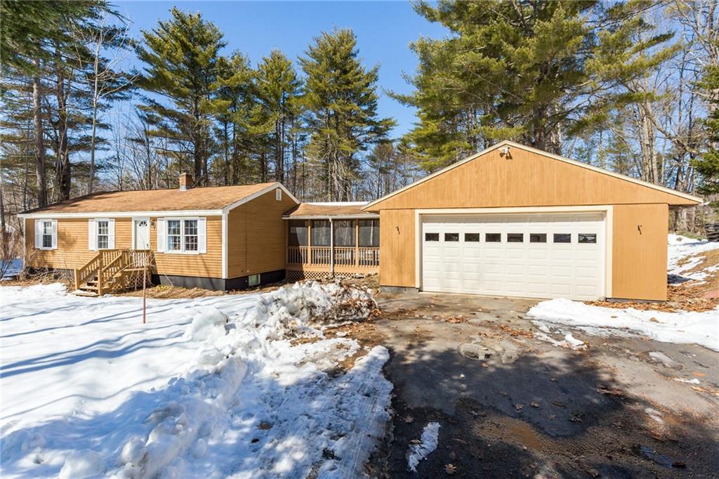 329 Sunset Road Springvale, ME 04083 - Photo 2 of 20 Photo