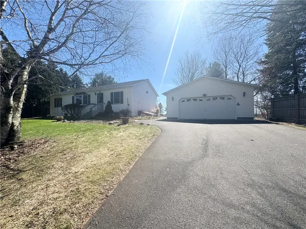 $339,900 | 1426 West Genesee St Road, Aurelius, NY 13021