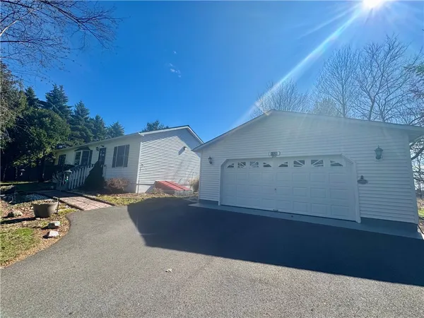 $339,900 | 1426 West Genesee St Road, Aurelius, NY 13021