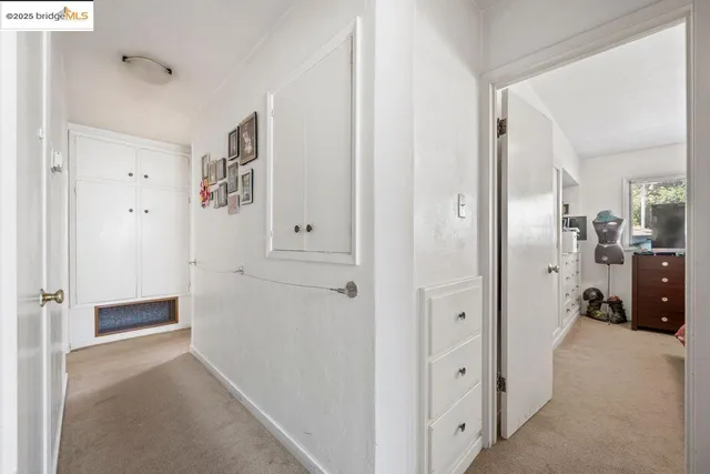 $1,299,000 | 462 Cavour Street, Oakland, CA 94618