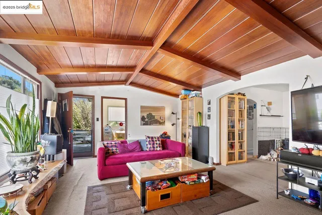 $1,299,000 | 462 Cavour Street, Oakland, CA 94618