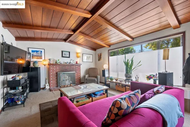 $1,299,000 | 462 Cavour Street, Oakland, CA 94618