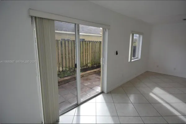 $2,795 | 324 Northeast 3rd Street, Unit D, Hallandale Beach, FL 33009