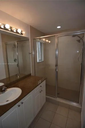 $2,795 | 324 Northeast 3rd Street, Unit D, Hallandale Beach, FL 33009