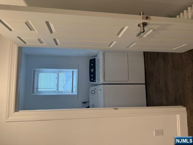 48 Hancox Avenue Nutley, NJ 07110 - Photo 12 of 15 a utility room with washer and dryer