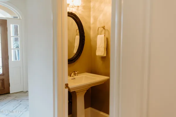 $829,000 | 71 Grandview Circle, Brandon, MS 39047