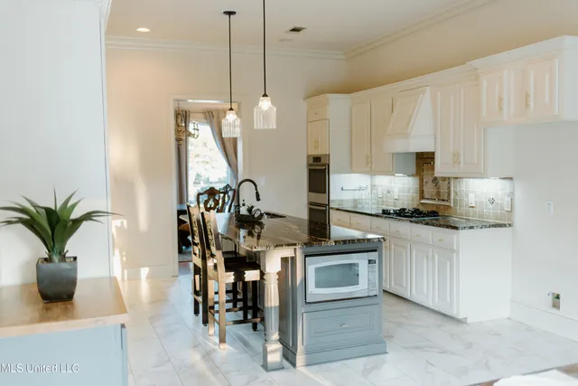 $865,000 | 71 Grandview Circle, Brandon, MS 39047