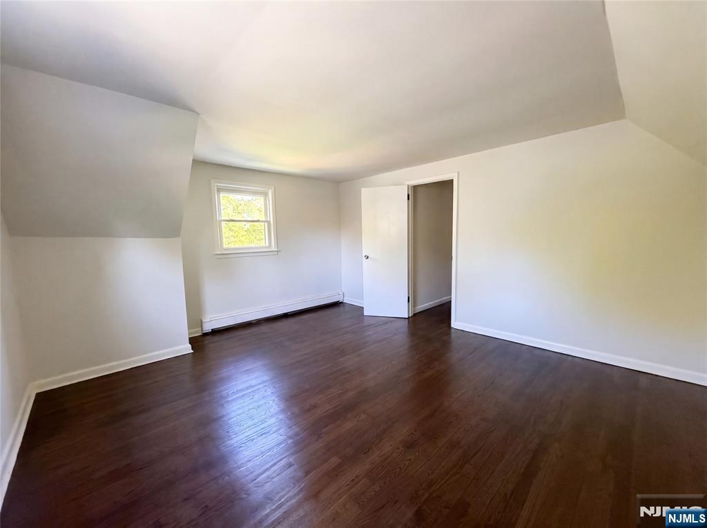 616 River Road Teaneck, NJ 07666 - Photo 22 of 40