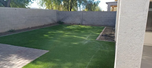 $2,100 | 3939 West Buckskin Trail, Phoenix, AZ 85083