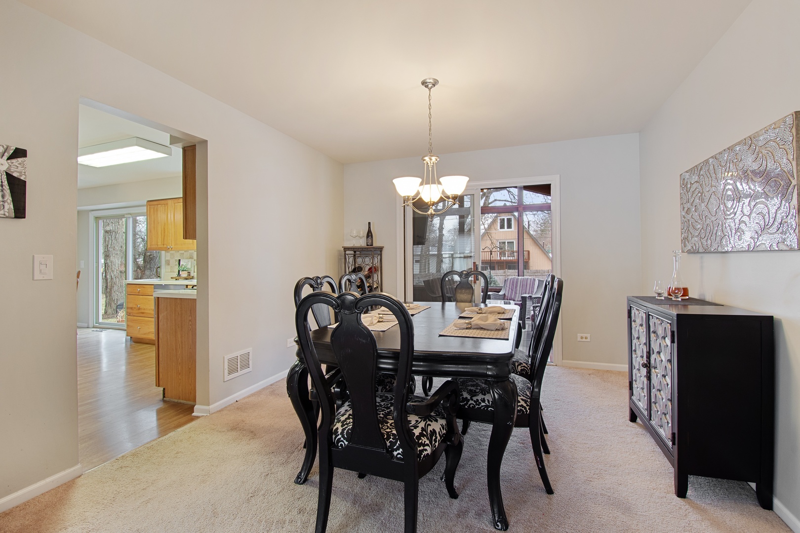 356 Linden Road Lake Zurich, IL 60047 - Photo 7 of 18