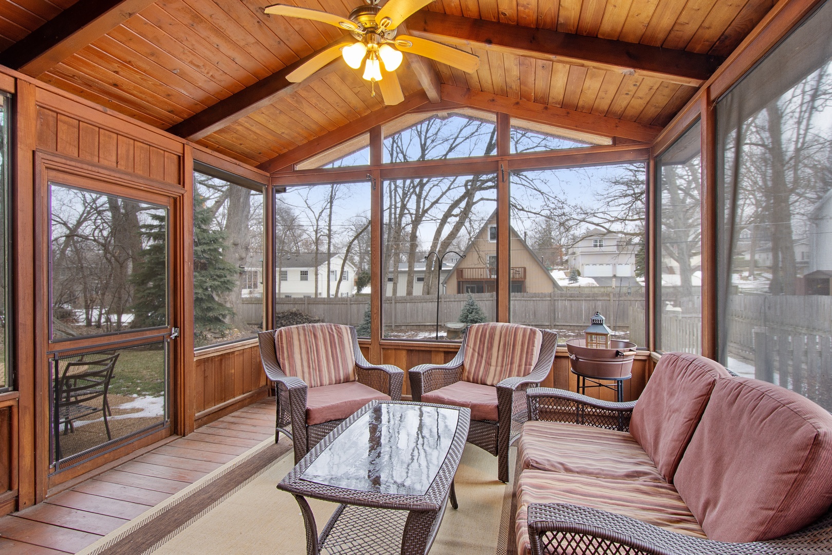 356 Linden Road Lake Zurich, IL 60047 - Photo 9 of 18