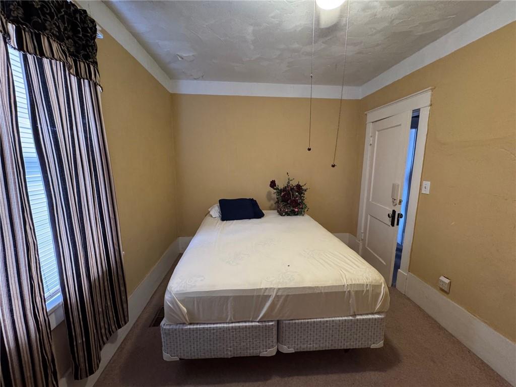 1009 Southwest Huntoon Street Topeka, KS 66604 - Photo 11 of 14