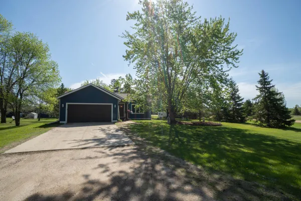 $300,000 | 1530 12th Street Southwest, Wadena, MN 56482