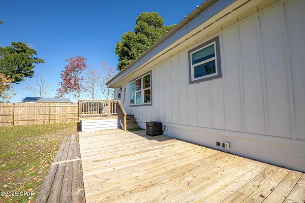 $2,300 | 307 North Palo Alto Avenue, Panama City, FL 32401