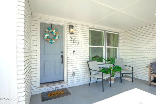 $2,500 | 307 North Palo Alto Avenue, Panama City, FL 32401