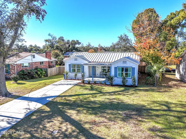 $2,300 | 307 North Palo Alto Avenue, Panama City, FL 32401