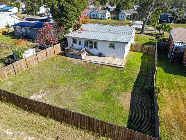 $2,500 | 307 North Palo Alto Avenue, Panama City, FL 32401