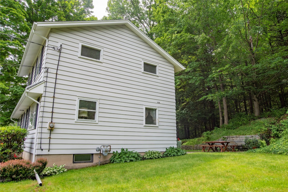 2030 Ford Road Endicott, NY 13760 - Photo 5 of 43 Gallery Image 5