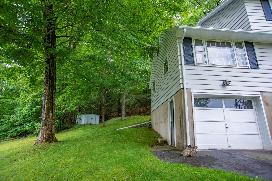 2030 Ford Road Endicott, NY 13760 - Photo 8 of 43 Gallery Image 8