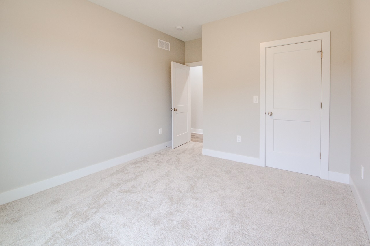 3623 Moencks Road Bettendorf, IA 52722 - Photo 29 of 36 Gallery Image 29