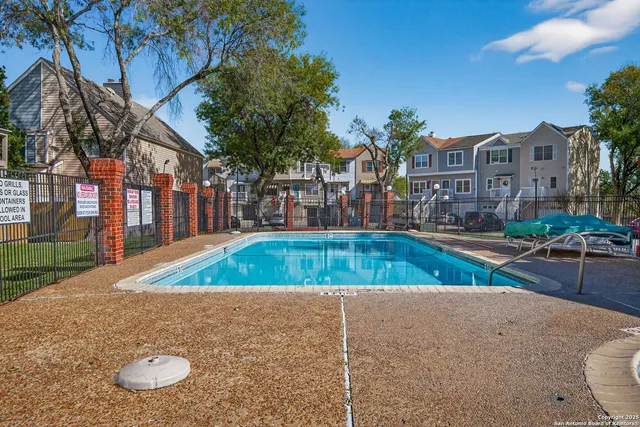 $1,495 | 12261 Lemon Blossom, San Antonio, TX 78247