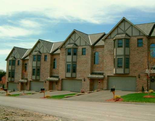 101 Brandon Way, Unit 101 Coraopolis, PA 15108 - Photo 1 of 1 Exterior Front.