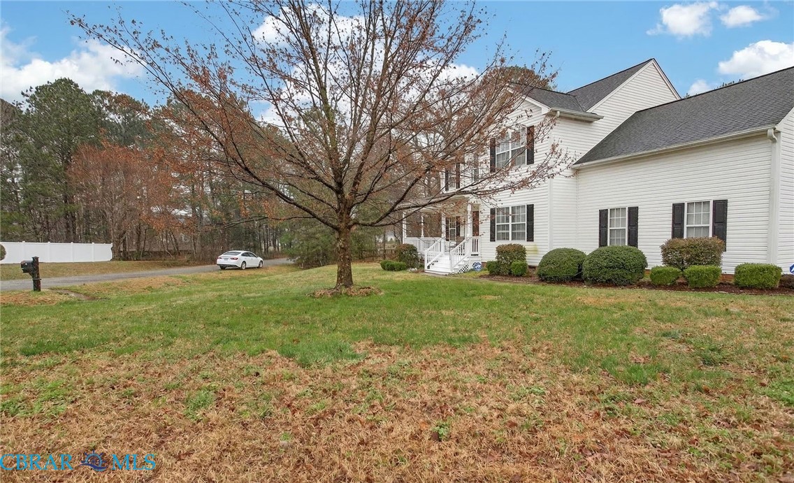 116 Old Field Road Williamsburg, VA 23188 - Photo 2 of 27 View of yard